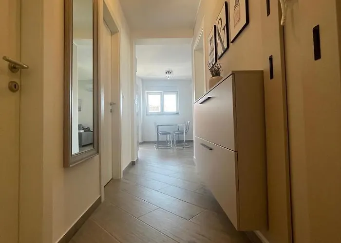 Mala *