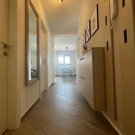 Mala *